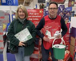 raig Hoy, South Scotland MSP, joined Rae Goode, secretary of East Lothian Foodbank, at Haddington's Tesco store in the lead up to Christmas