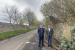 Cllr Lachlan Bruce (left) and Craig Hoy MSP (right) at Johnnie Cope's Road